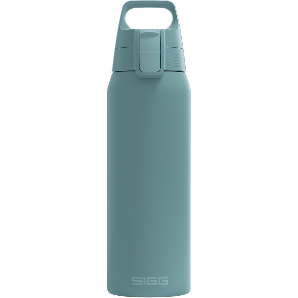 SIGG - Insulated drinking bottle - Thermos bottle Shield Therm One Morning Blue carbonated drinks - Leak-proof - Dishwasher safe - BPA-free - 90% recycled stainless steel - Gray blue - 0.75L - 6020.80