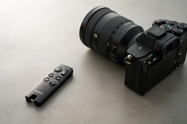 Sony RMT-VP2 | Wireless Bluetooth remote control - compatible with Sony Alpha cameras - for precise photo & video recording, focus control & wireless shutter release - RMTVP2B.CE7