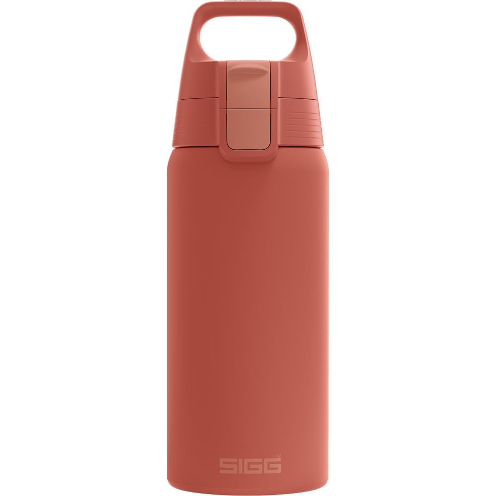 SIGG - Insulated drinking bottle - Thermos bottle Shield Therm One Eco Red - carbonated drinks - leak-proof - dishwasher safe - BPA-free - 90% recycled stainless steel - rust red - 0.5L - 6022.40