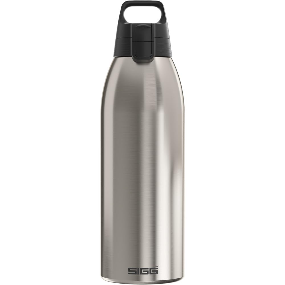 SIGG - Insulated drinking bottle - Thermos bottle Shield Therm One Brushed - carbonated drinks - leak-proof - dishwasher safe - BPA-free - 90% recycled stainless steel - silver - 1.5L - 6218.10