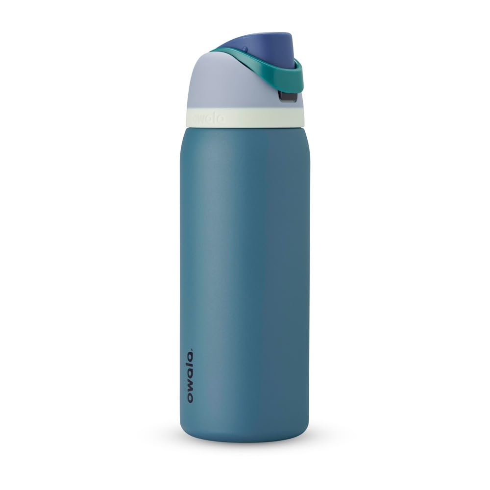 Owala FreeSip Insulated Stainless Steel Drinking Bottle with Straw, 945ml - BPA Free, Ideal for Sports, Fitness, Outdoor and Travel, Denim - C06105