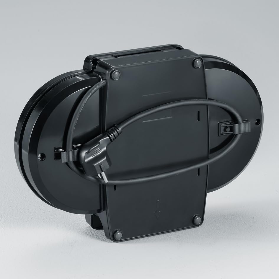 SEVERIN duo waffle iron, non-stick coated double waffle iron for two classic heart waffles, heart waffle iron in slim design, approx. 1,200 W power, black, WA 2106