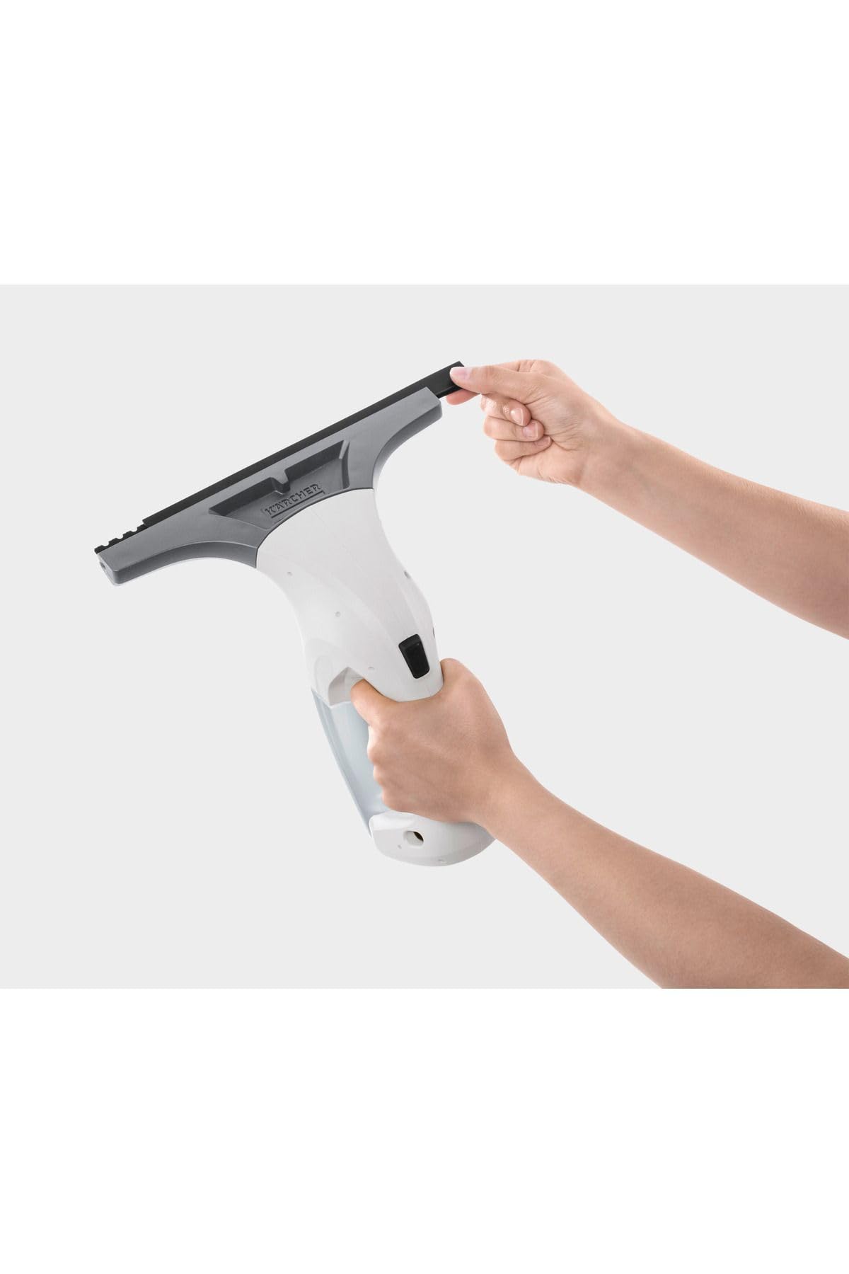 Kärcher Window Vacuum WV 1 Plus, battery life: 20 min, LED charging status indicator, dirty water tank: 100 ml, weight: 0.5 kg, spray bottle with microfiber cover, 20 ml, working width of the suction nozzle 250 mm - 1.633-608.0