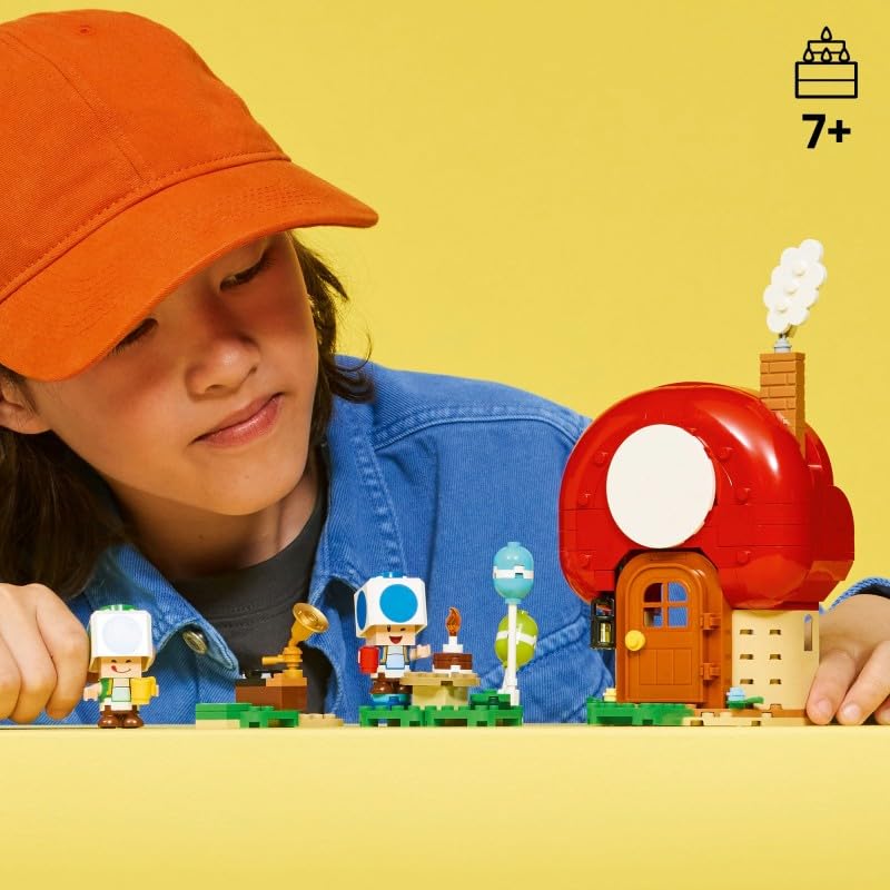 LEGO Super Mario Party at Toad's House - Interactive set with 2 figures, kitchen, bedroom & picnic table - Children's building playset - Gamer gift for boys and girls aged 7 and up - 72041