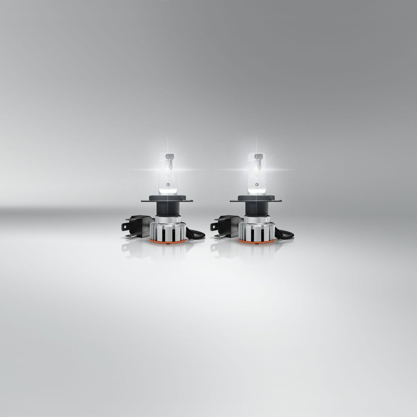 Osram NIGHT BREAKER LED START H4, LED high and low beam with street approval, up to 230% more brightness, 6000 K, 12 V - 64193DWNBST-2HB