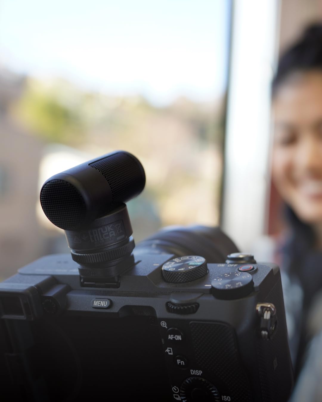 Sony ECM-G1, Shotgun Microphone, Clear Sound, Wind Protection, Compact & Lightweight, Ideal for Cameras, Vlogs, Content Creation, Streaming - ECMG1Z.SYU