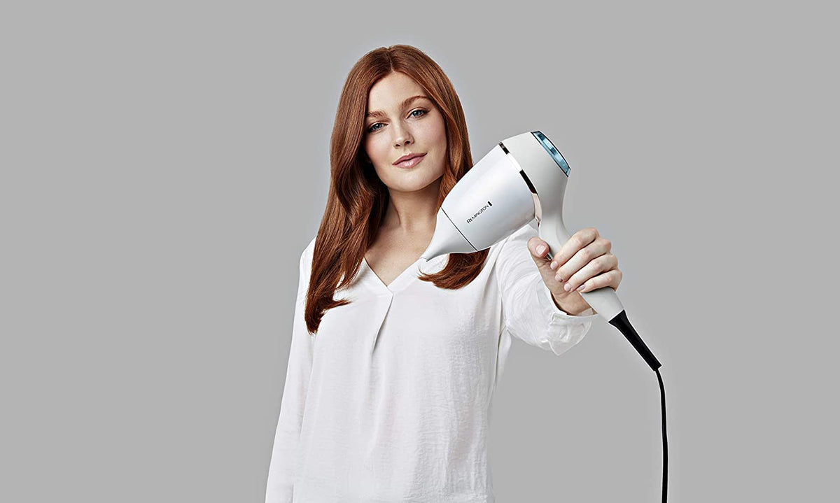 Remington Hair Dryer Ionen Hydraluxe Pro (2200 Watt, 160km/h, 2 Styling Attachments, Hydracare Sensor - 45700560100