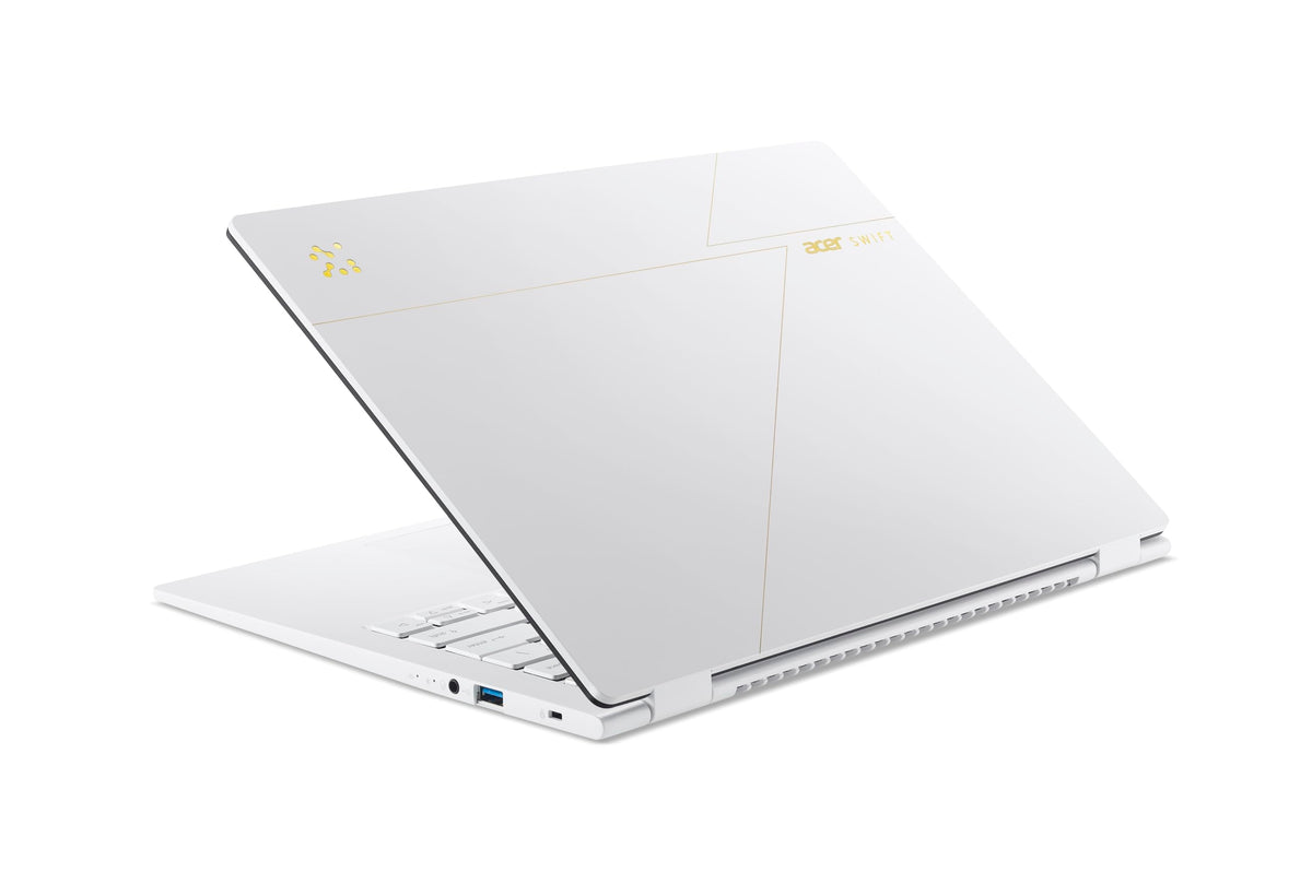 Acer Swift Edge 14 AI | Laptop | Ultra 9 | 32GB | 1TB | cu adaptor de alimentare - SFE14-51T-97C4