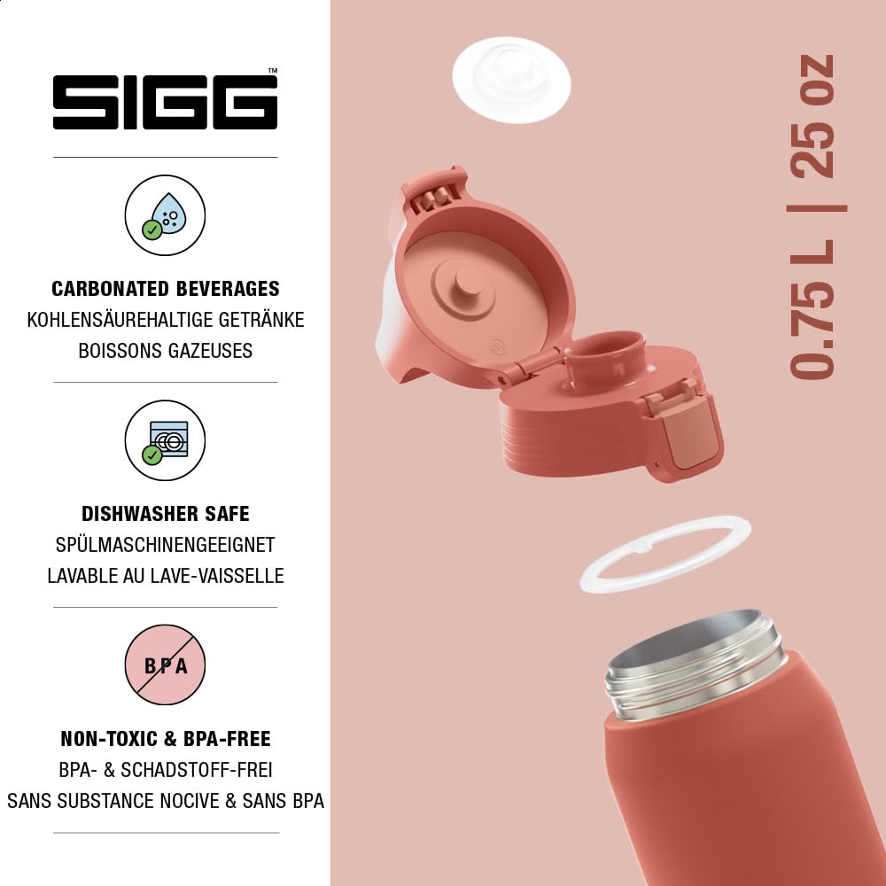 SIGG - Insulated drinking bottle - Thermos bottle Shield Therm One Eco Red carbonated drinks - Leak-proof - Dishwasher safe - BPA-free - 90% recycled stainless steel - Rust red - 0.75L - 6021.20