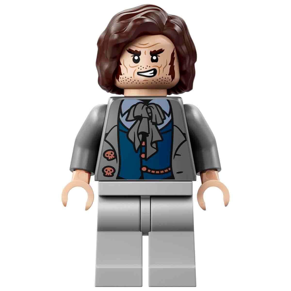 LEGO Harry Potter Wizarding Shops in Diagon Alley Toy - Miniature Model Building with 8 Minifigures & Collectable Patronus - Children's Room Decoration - Gift for Girls, Boys & Fans from 8 Years - 76471