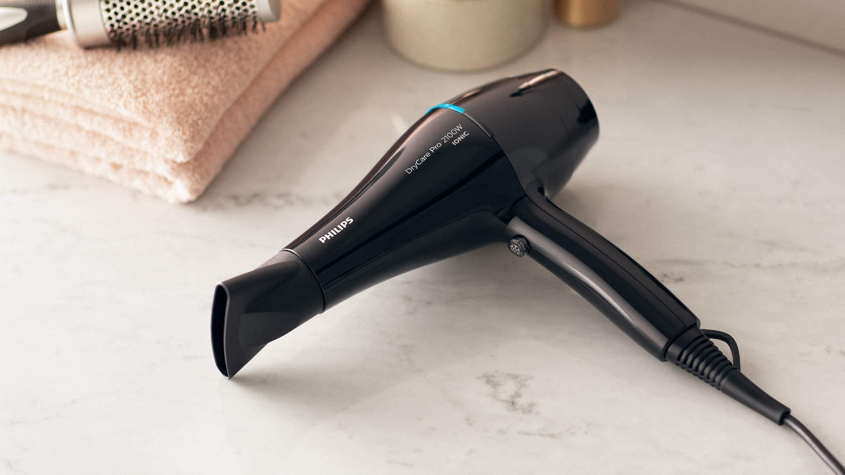 Philips DryCare Pro Uscător de păr cu motor AC puternic (Model BHD272/00)