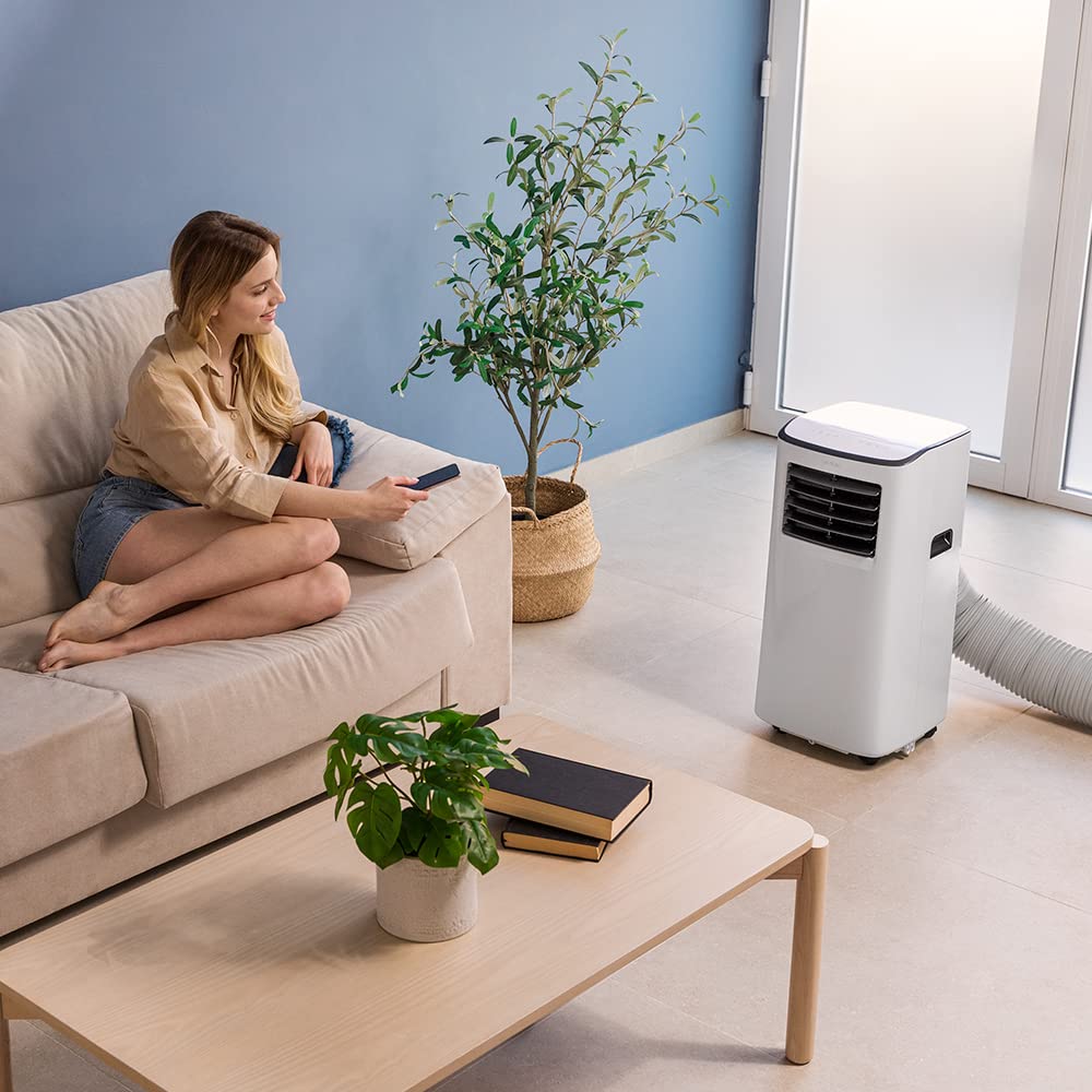 Cecotec portable air conditioner connected to remote control and WiFi Forceclima 7500. 7000 BTU, touch control and LED screen, timer, coverage of up to 20 m2 - 08172