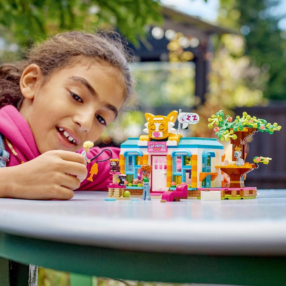 LEGO® Friends 41742 Cat Hotel