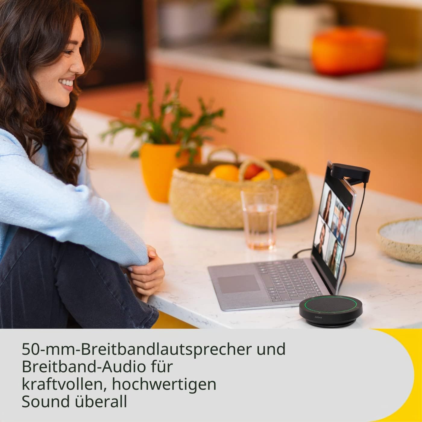 Jabra Speak2 40 Portable Handsfree Solution, 4 Noise Canceling Microphones, 50mm Full Range Speaker, with USB-A and USB-C, MS Teams Certified, Dark Gray - 2740-109