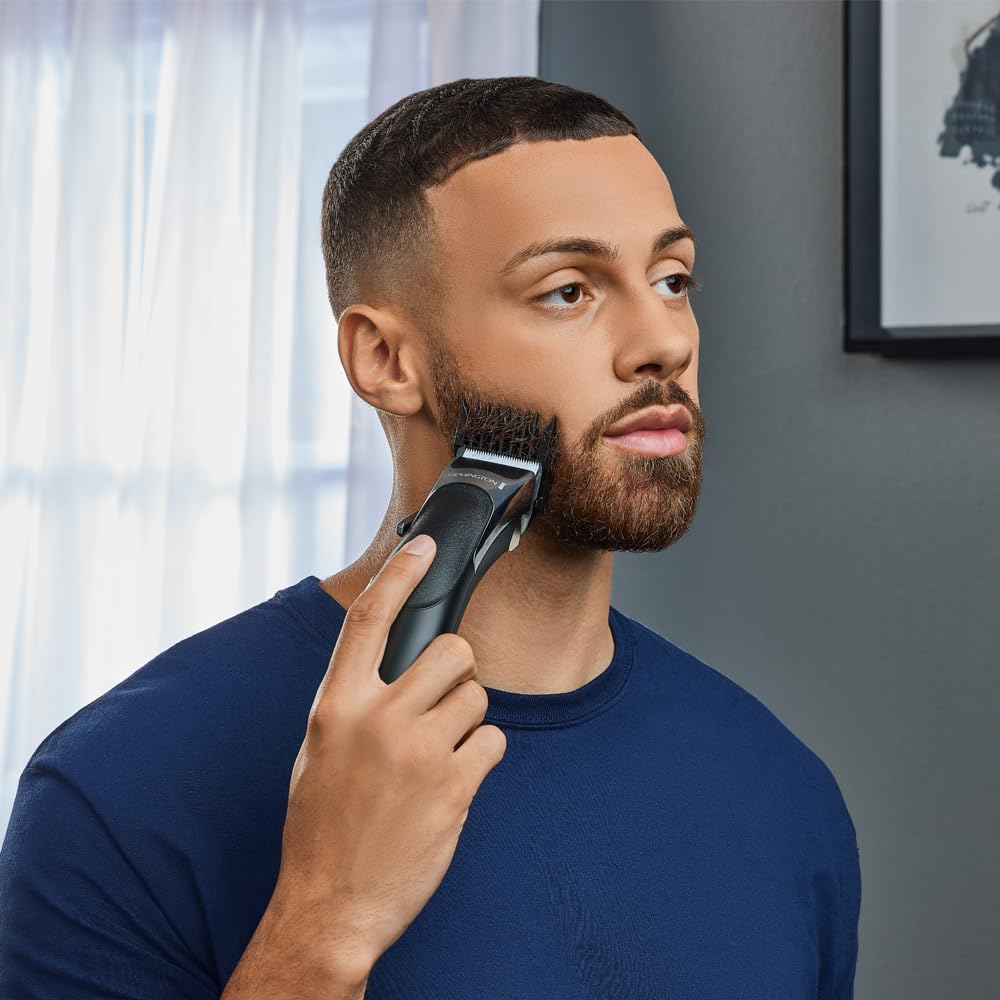 Remington Hair Clipper Professional [self-sharpening ceramic blades with adjustment lever/0.5-25mm] Hair Clipper Set (8 attachment combs, mains/battery operation, lithium, professional case with hairdresser accessories) HC363C