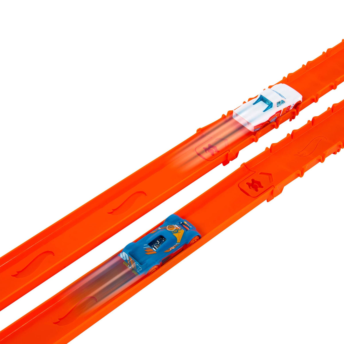 Hot Wheels Track Creator Deluxe Pack and 2 Toy Cars - JDW42