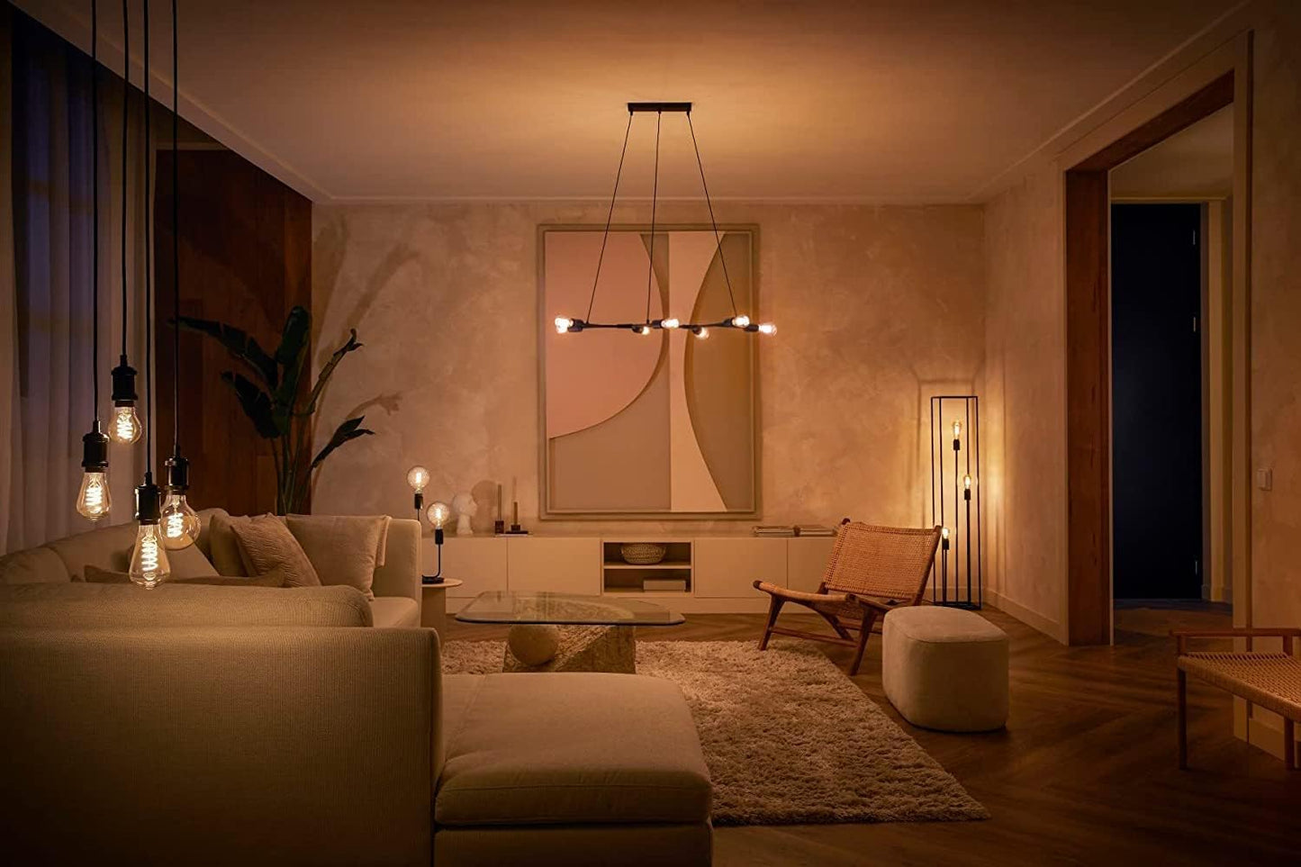 Philips Hue White E27 filament lamp (550 lm), dimmable LED lamp for the Hue lighting system with warm white light, smart light control via voice and app, pack of 1 - 929003051401