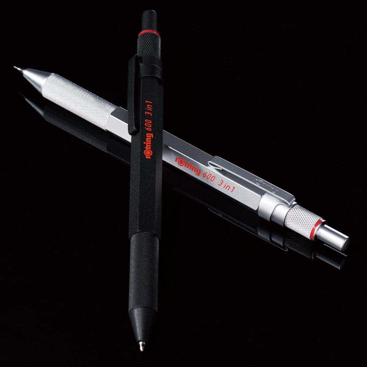 rOtring 600 3-in-1 writing instrument with ballpoint pen and mechanical pencil | Ballpoint pen with 2 fine tips (black and red ink) | 1 mechanical pencil with tip (0.5 mm lead) | Silver - 2164109