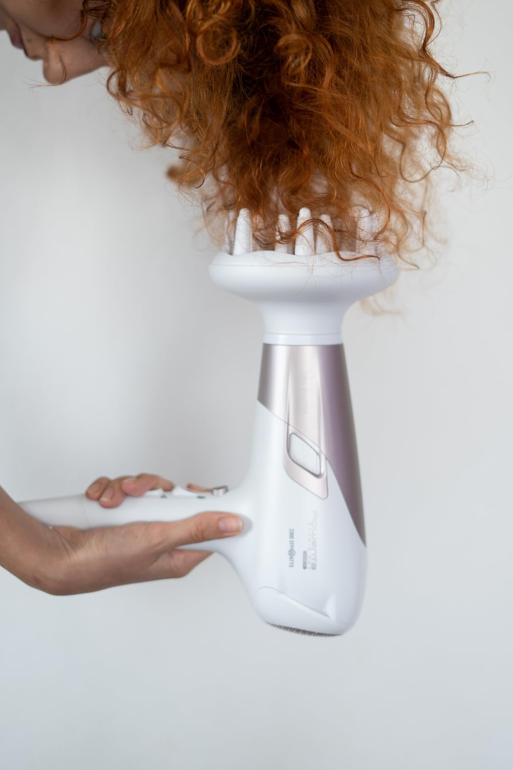 Rowenta Studio Dry Glow Hair Dryer, 2100 Watts, Hairdryer with Diffuser for Curls, 3 Temperature and 2 Speed Settings, Ion Function, Cool Air Button, White/Rose Gold, CV5830