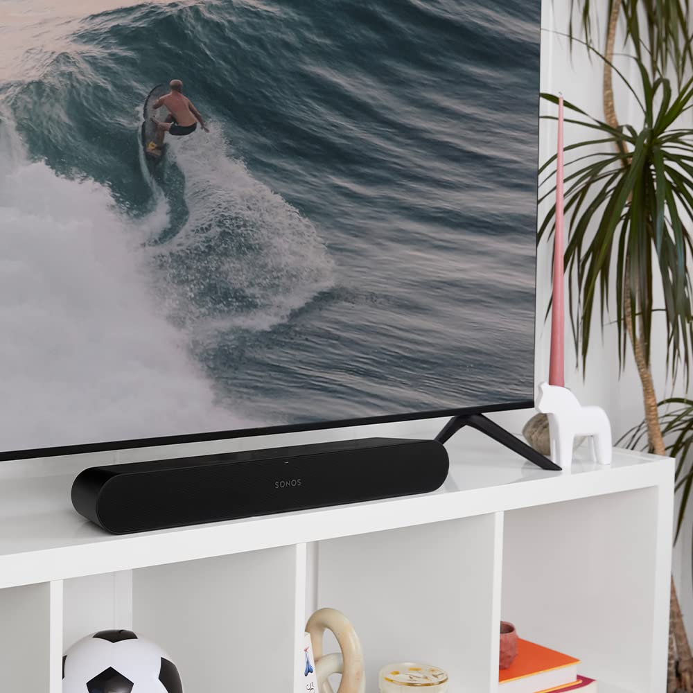 Sonos Ray Soundbar – O soundbar compactă unică All-in-One cu sunet de blockbuster pentru filme, jocuri și streaming muzical prin WiFi – Compatibilă cu aplicația și Apple AirPlay – În negru - RAYG1EU1BLK