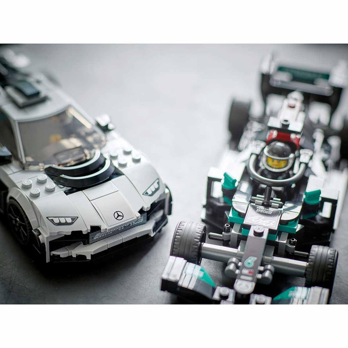 Lego Speed Champions - 76909 Mercedes-AMG F1 W12 E Performance & Mercedes-AMG Project One