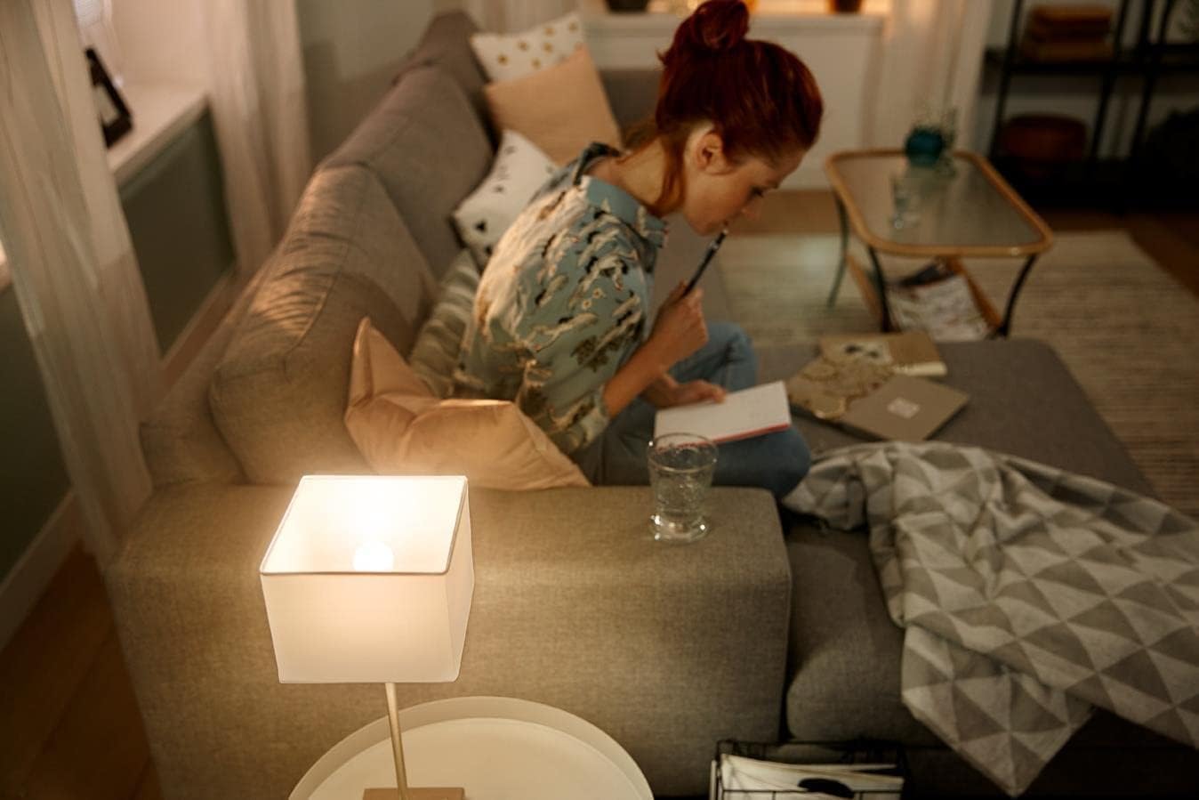 Philips Hue White E14 Luster 2 × 470 lm, dimmable, warm white light, controllable via app, compatible with Amazon Alexa, pack of 2 - 929002440604