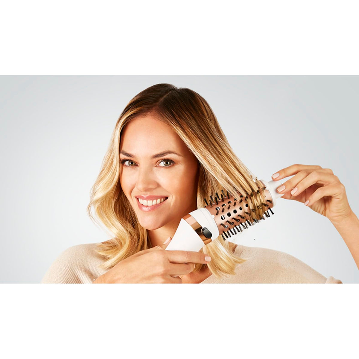 Rowenta Ionic Hair Brush with Ceramic CF9720