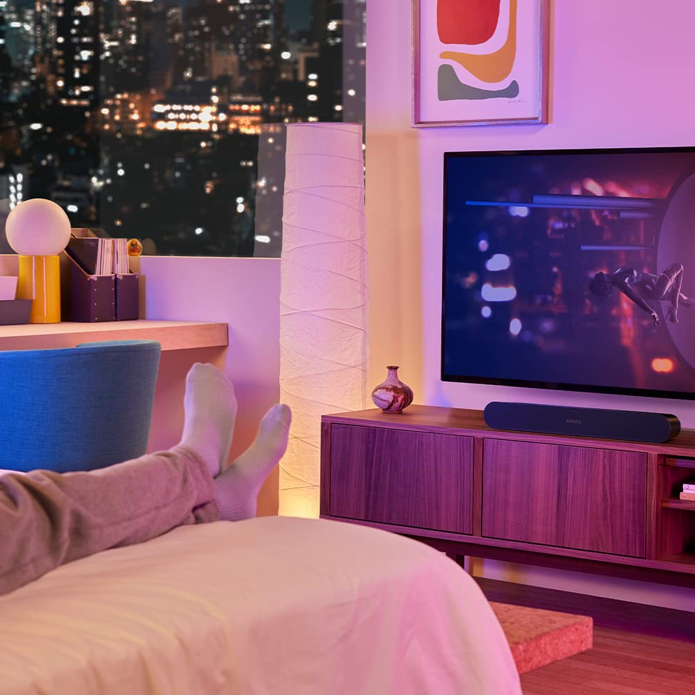 Sonos Ray Soundbar – O soundbar compactă unică All-in-One cu sunet de blockbuster pentru filme, jocuri și streaming muzical prin WiFi – Compatibilă cu aplicația și Apple AirPlay – În negru - RAYG1EU1BLK