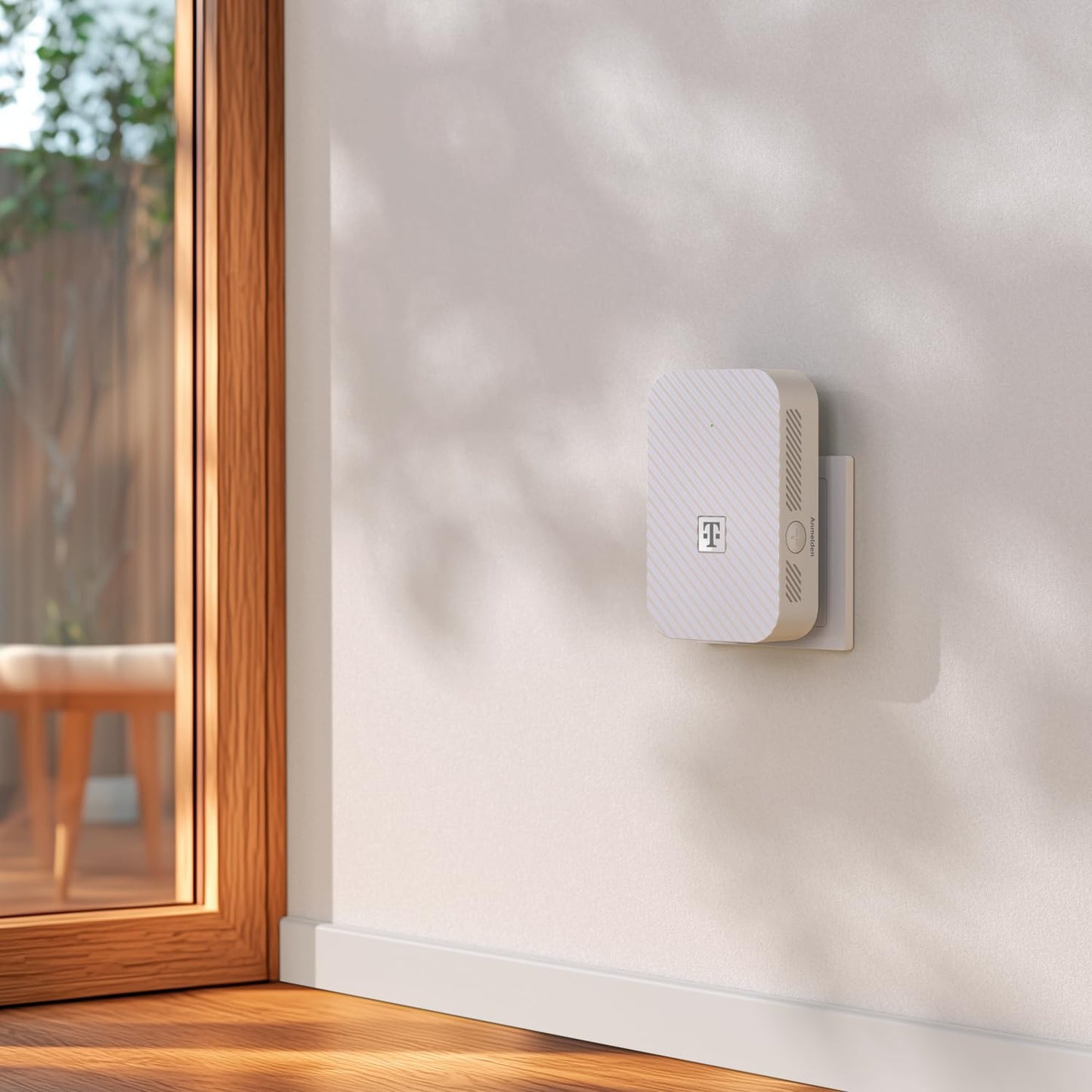 Telekom Speedport 7 Repeater - only compatible with Speedport 7 router I Wi-Fi 7 capable WLAN amplifier I 6,400 Mbit/s, mesh technology I Ideal for TV in UHD & 4K I Plug & Play via WPS, LAN connection - 40824381