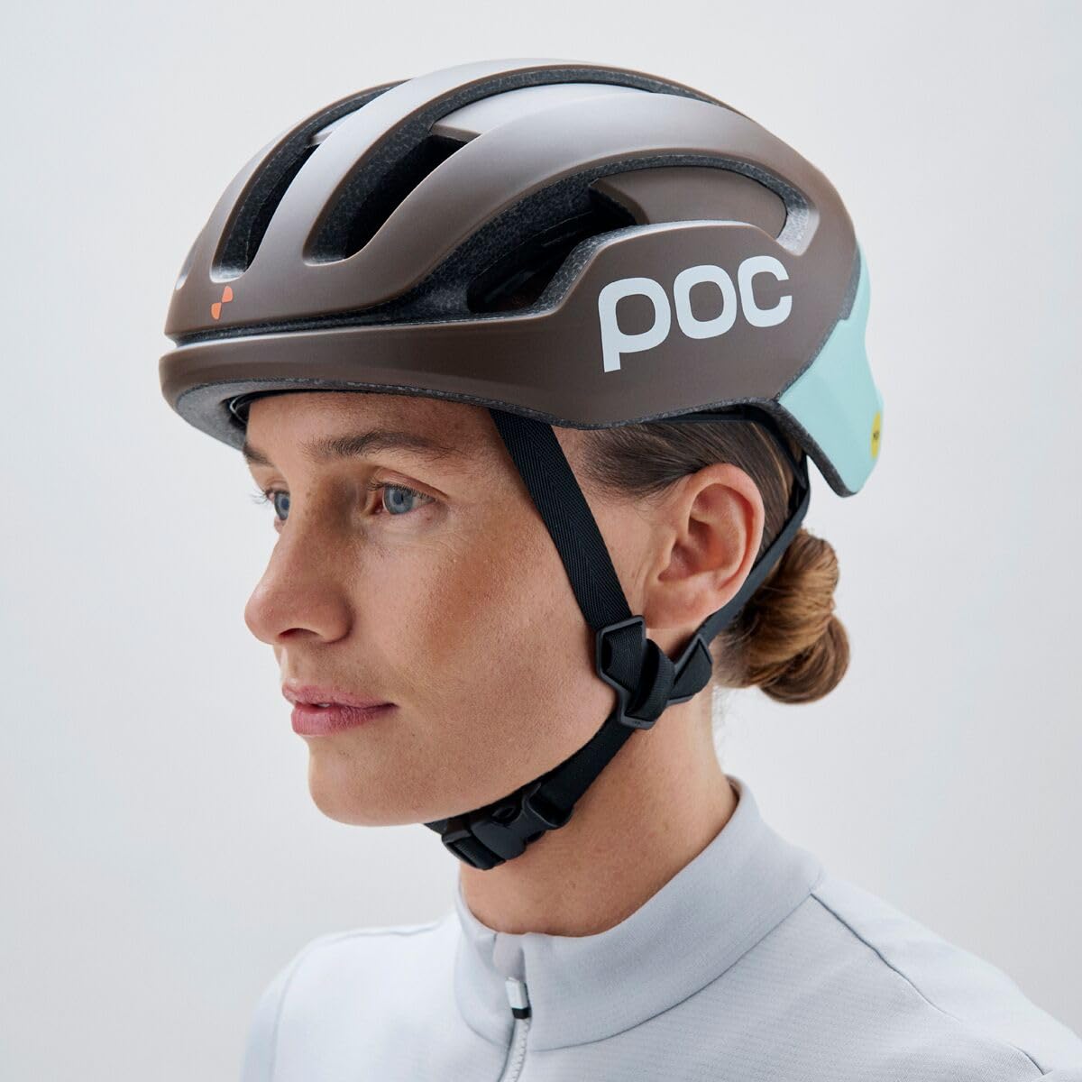 POC Omne Air MIPS - Versatile all-road helmet with MIPS Air Node, optimized ventilation, slim profile, 360° fit & eye garage for commuter, road bike and gravel