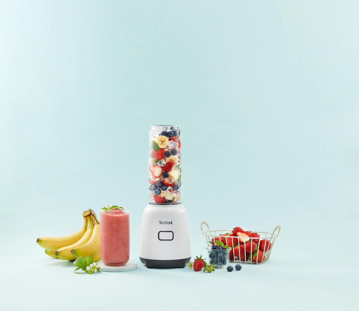 Tefal Mix & Move Mini Blender, including a To-Go bottle made of premium Tritan, 300 Watts, space-saving design, detachable blades, easy ergonomic one-button operation, White/Black, BL1501