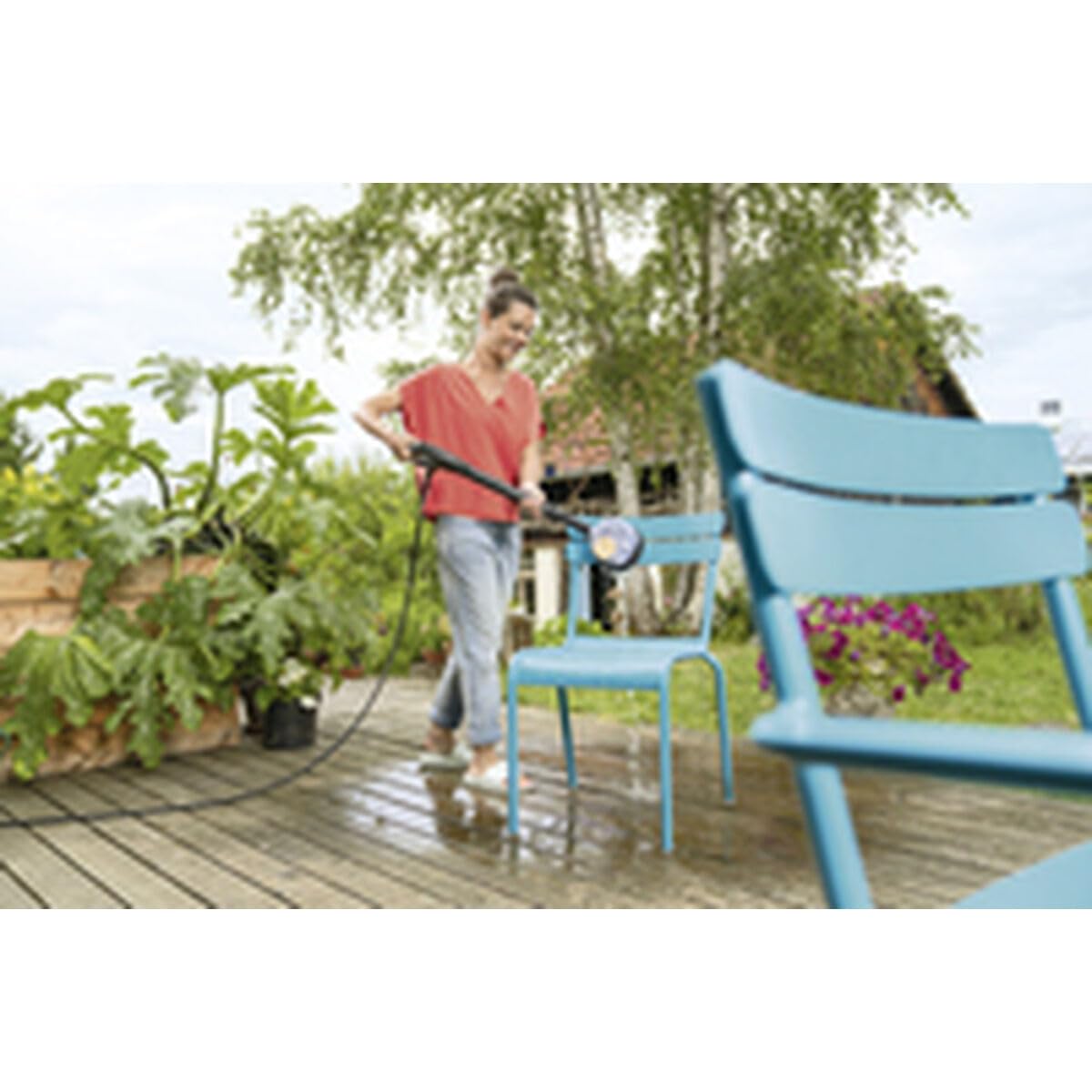 Kärcher Rotating Wash Brush WB 130, with universal brush attachment, accessory for Kärcher high-pressure cleaners K 2-K 7, interchangeable brush head, application: windows, garden furniture, vehicles. - 2.644-286.0