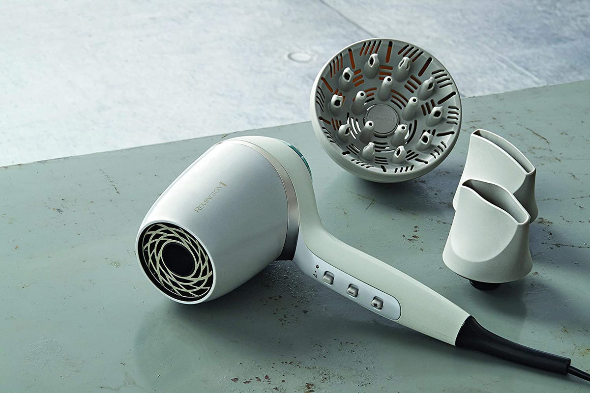 Remington Hair Dryer Ionen Hydraluxe Pro (2200 Watt, 160km/h, 2 Styling Attachments, Hydracare Sensor - 45700560100