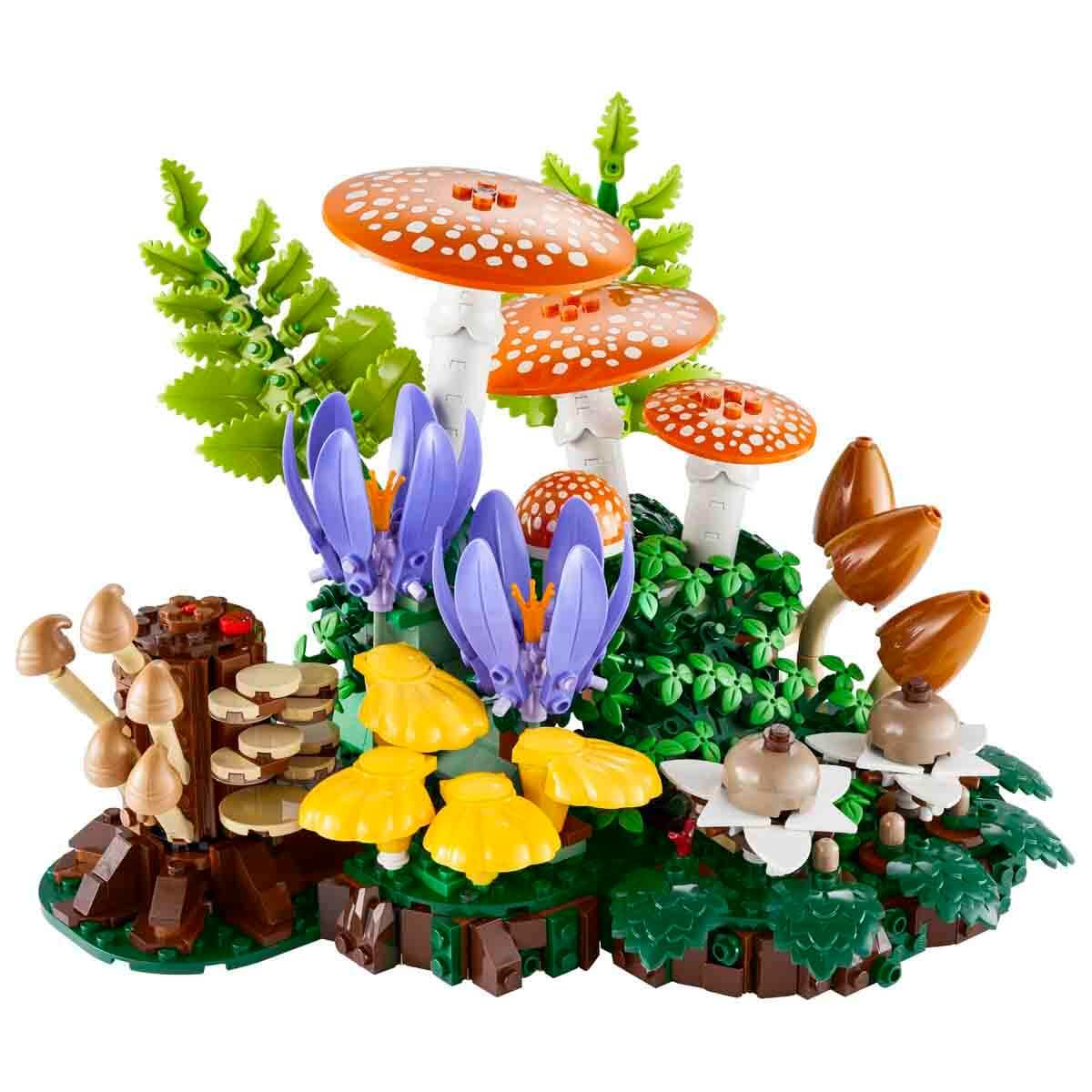 LEGO Botanicals Forest Mushrooms - Artificial Plant Set for Adults - Including Fly Agaric & Artificial Flowers for Living Room or Bedroom Decoration - DIY Gift Idea - 11505