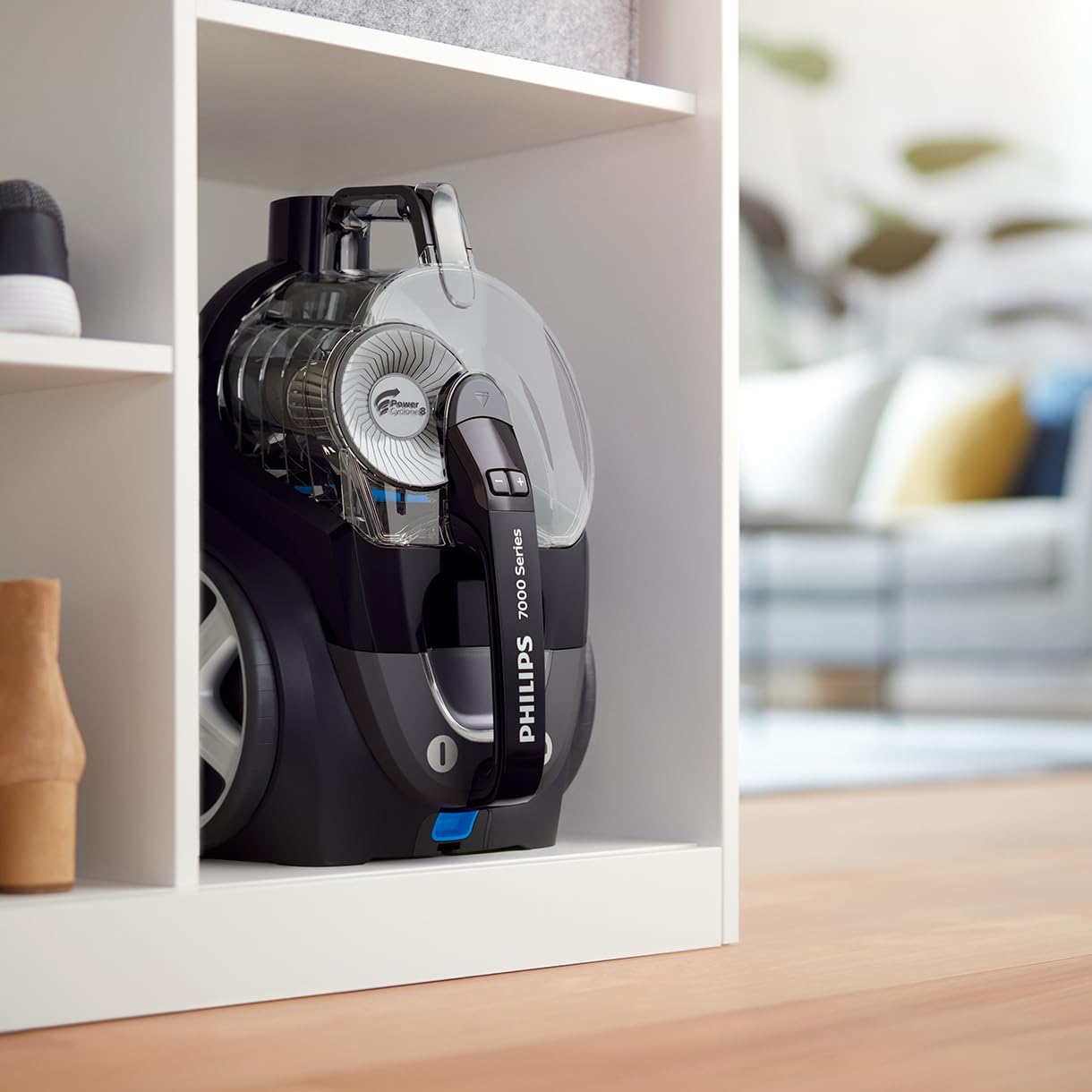 Philips PowerPro Expert 7000 Series (bagless vacuum cleaner, TriActive+ LED nozzle, allergy filter, 900 watts) high-gloss black - FC9747/09