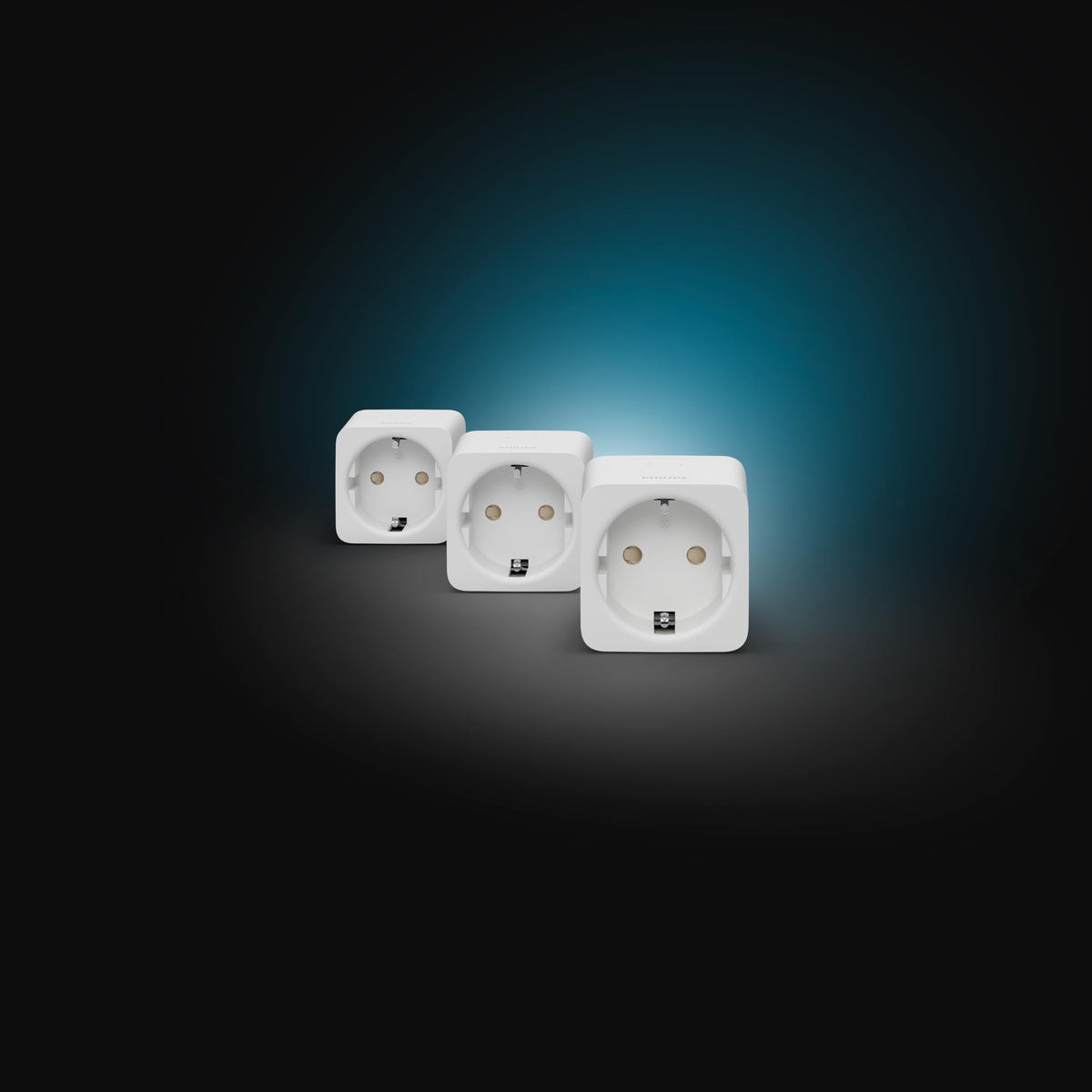 Philips Hue Smart Plug, White, 3-Pack - 929003050602