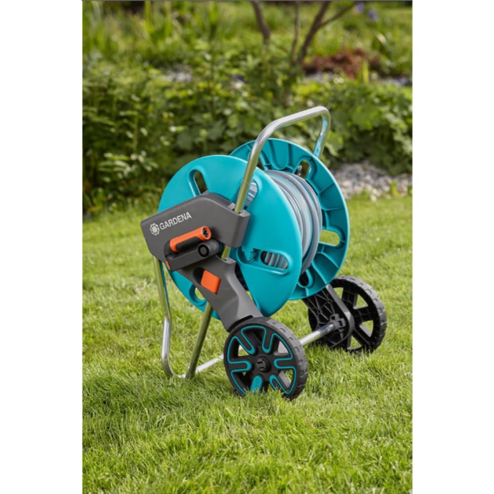 Gardena CleverRoll M: Hose trolley with up to 60 m capacity, particularly stable, with clip for syringe storage, drip stop, freely selectable crank side (18511-20)