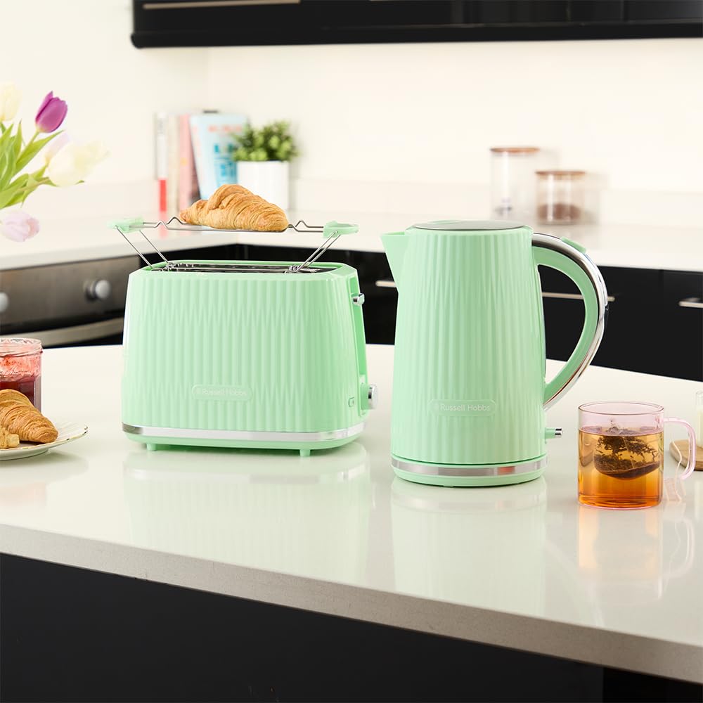 Russell Hobbs Kettle, 1.7 l, Pistachio, Stainless Steel Accents, 2400 Watts - 27364-70