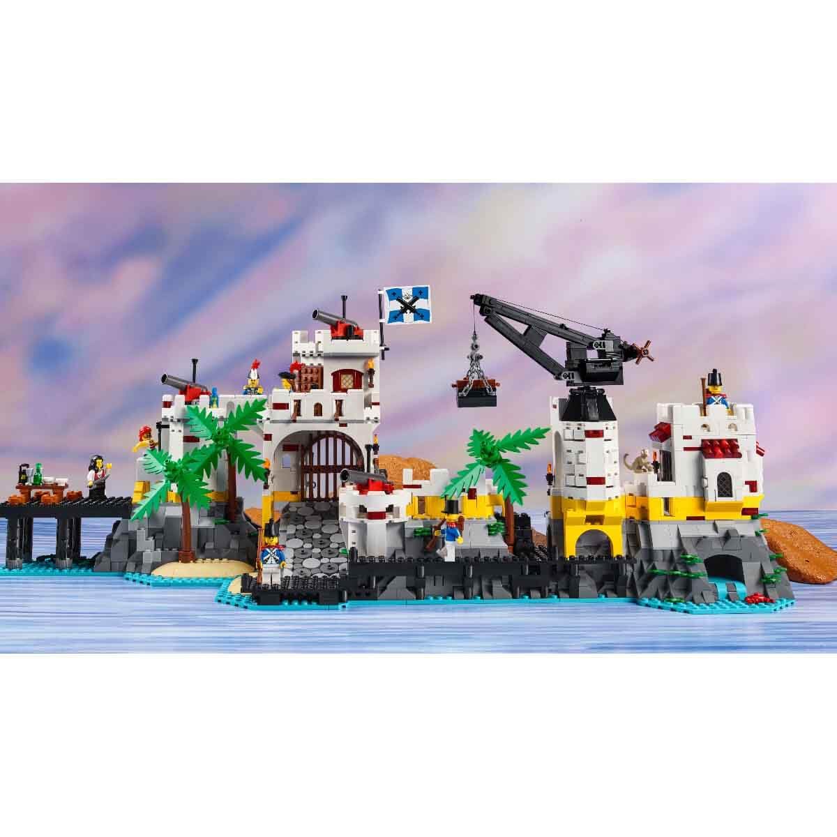 Lego 10320 Icons Eldorado Fortress, adult model kit with pirate ship and 8 minifigures - 6426509