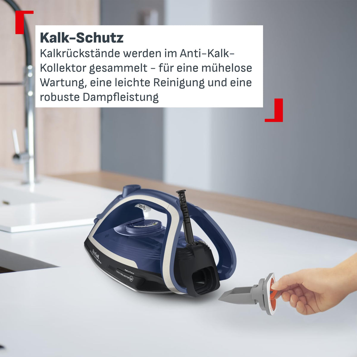 Tefal Ultragliss Plus Anti-Calc Steam Iron, 2800 Watts, removable calc collector, 50 g/min steam output, 260 g/min steam boost, automatic shut-off, Made in France, blue/white, FV6846 - FV6846E1