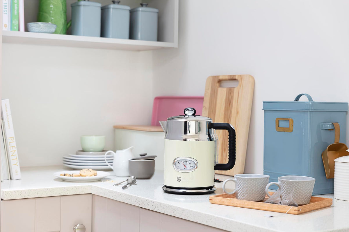Russell Hobbs Kettle, 1.7 l, 2400W, Cream and Polished Stainless Steel - 21670-70