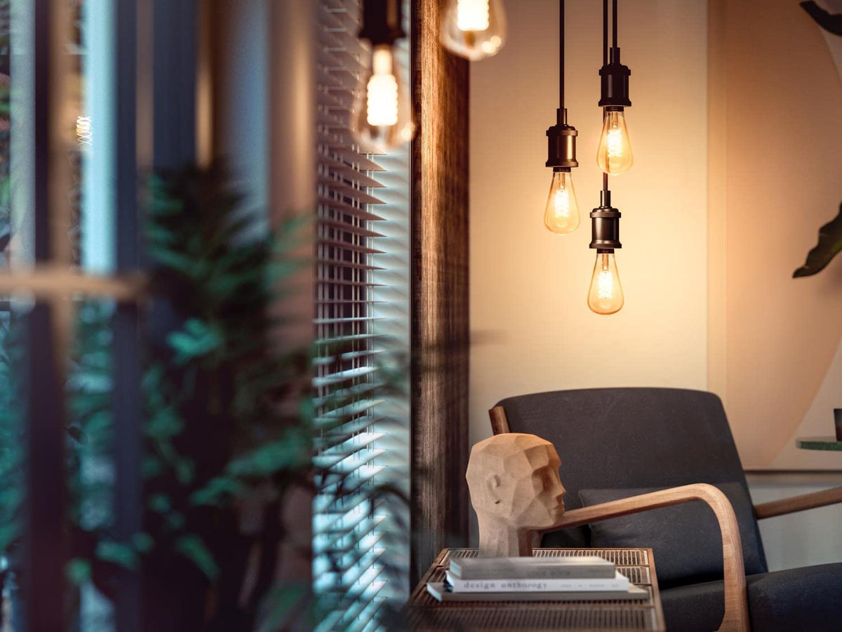 Philips Hue E27 Filament Edison Lamp - 929002477701