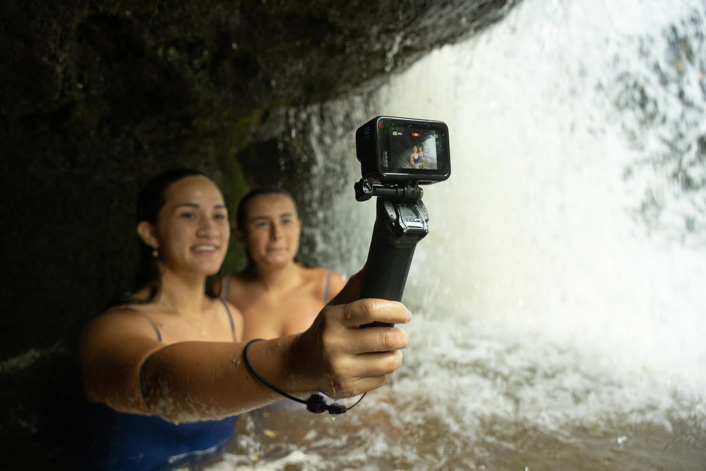GoPro The Handler (floating camera handle) - Official GoPro accessory - AFHGM-003-VN
