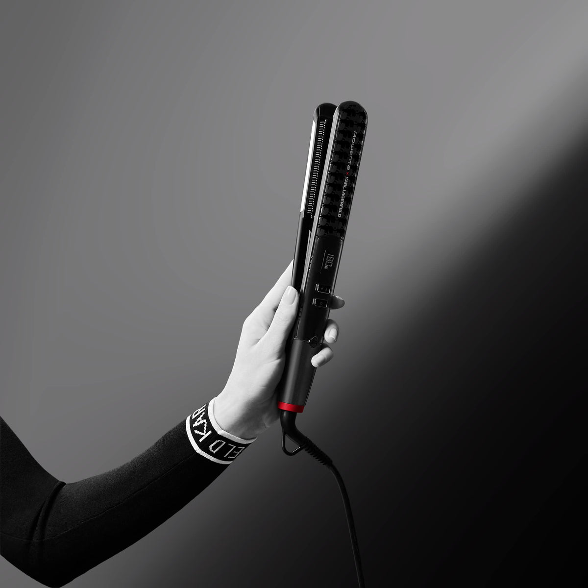 Rowenta x Karl Lagerfeld SF467L K/Pro Stylist Hair Straightener, Keratin & Glow coating, ion function, spring-loaded straightening plates, adjustable temperature from 140°C to 210°C, integrated comb, Black/Red