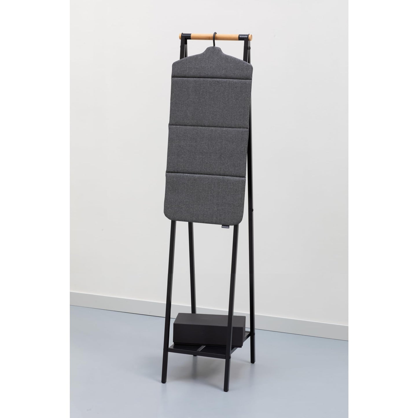 Brabantia - Foldable steam board heatproof surface Black
