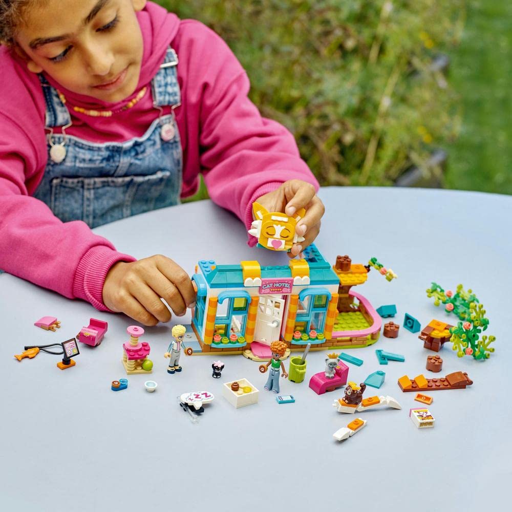 LEGO® Friends 41742 Cat Hotel
