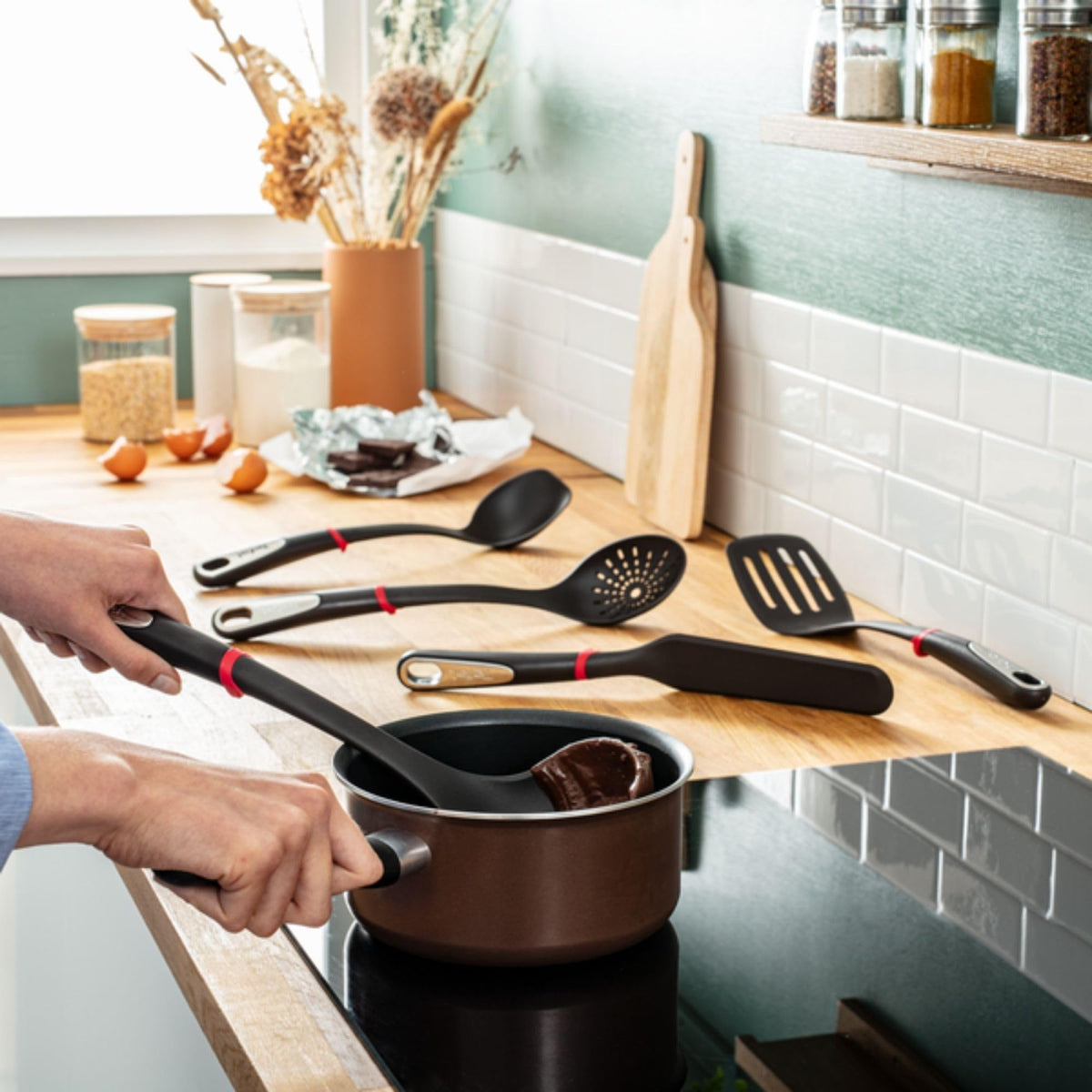 Tefal Ingenio K20605 (Serving) Spoon | 40 cm | Plastic | Dishwasher safe | Heat resistant up to 230 °C | Black, 39.6 x 9.2 x 5.5 cm - K2060514