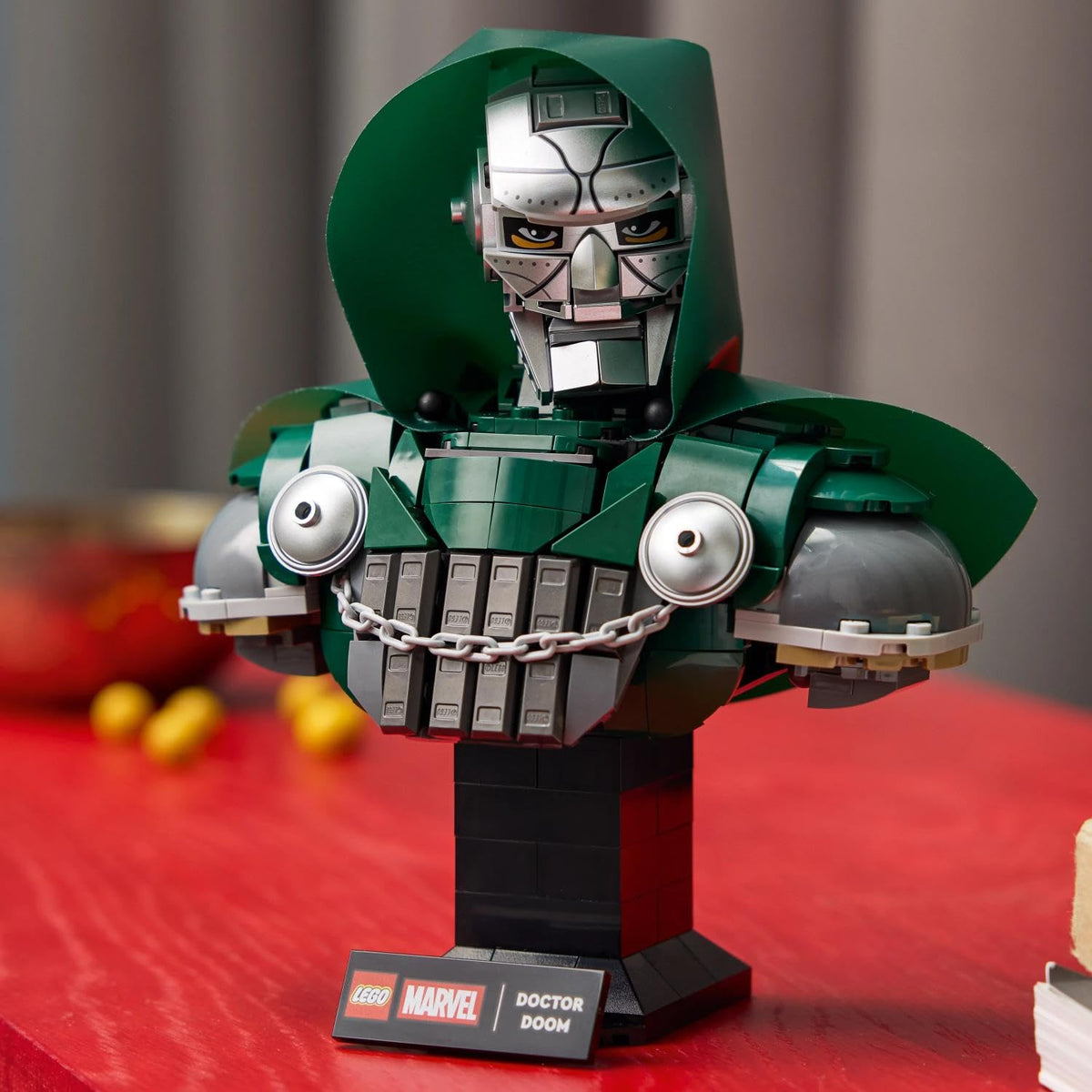 LEGO ǀ Marvel Doctor Doom Bust - Model Kit for Adults with Collectible Minifigure & Nameplate - DIY Room or Shelf Decor - Gift Idea for Movie Fans - 76345