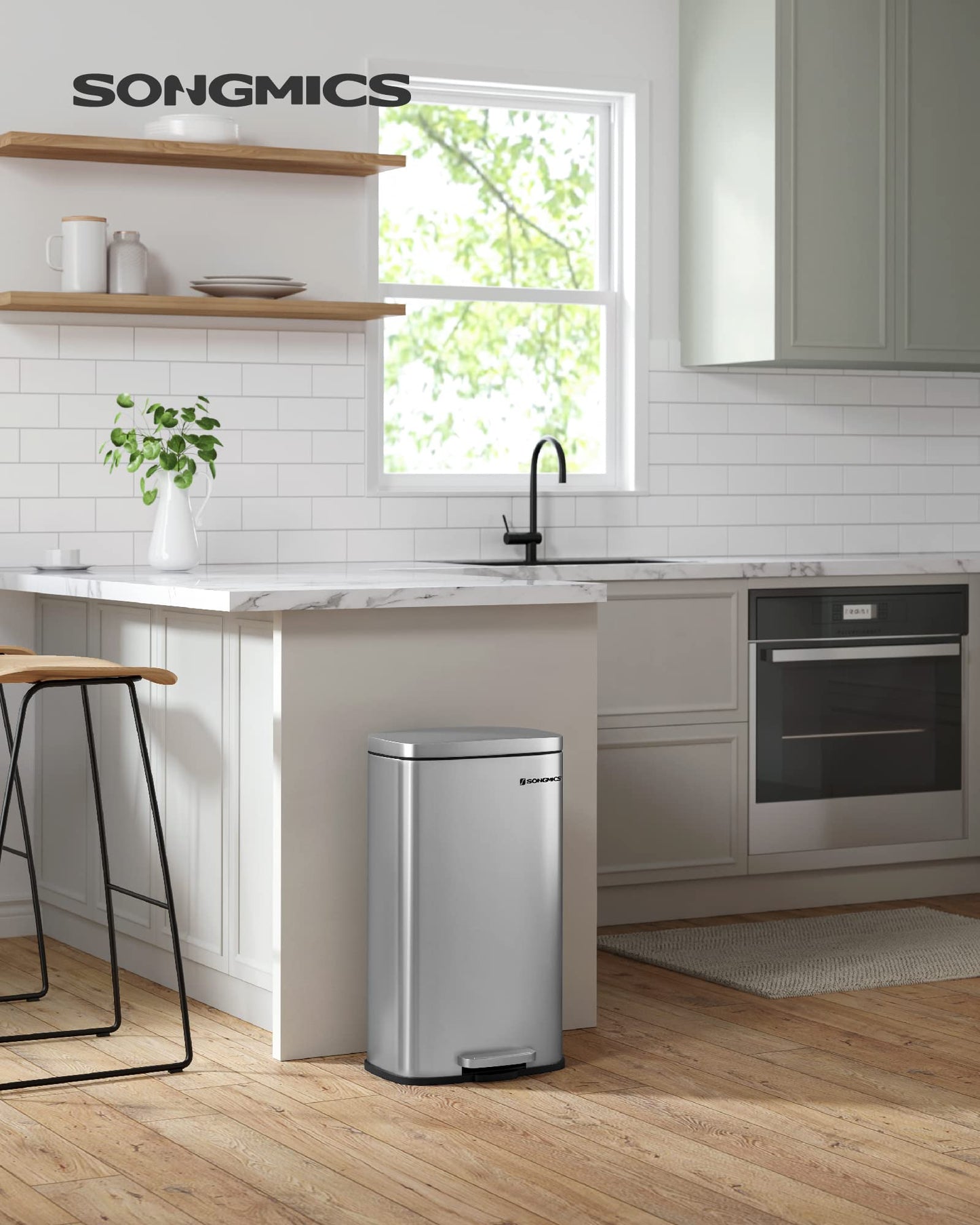 SONGMICS kitchen rubbish bin, 30 liters, waste bin, pedal bin, with lid, soft close, foot pedal, steel, inner bin, silver LTB03NL