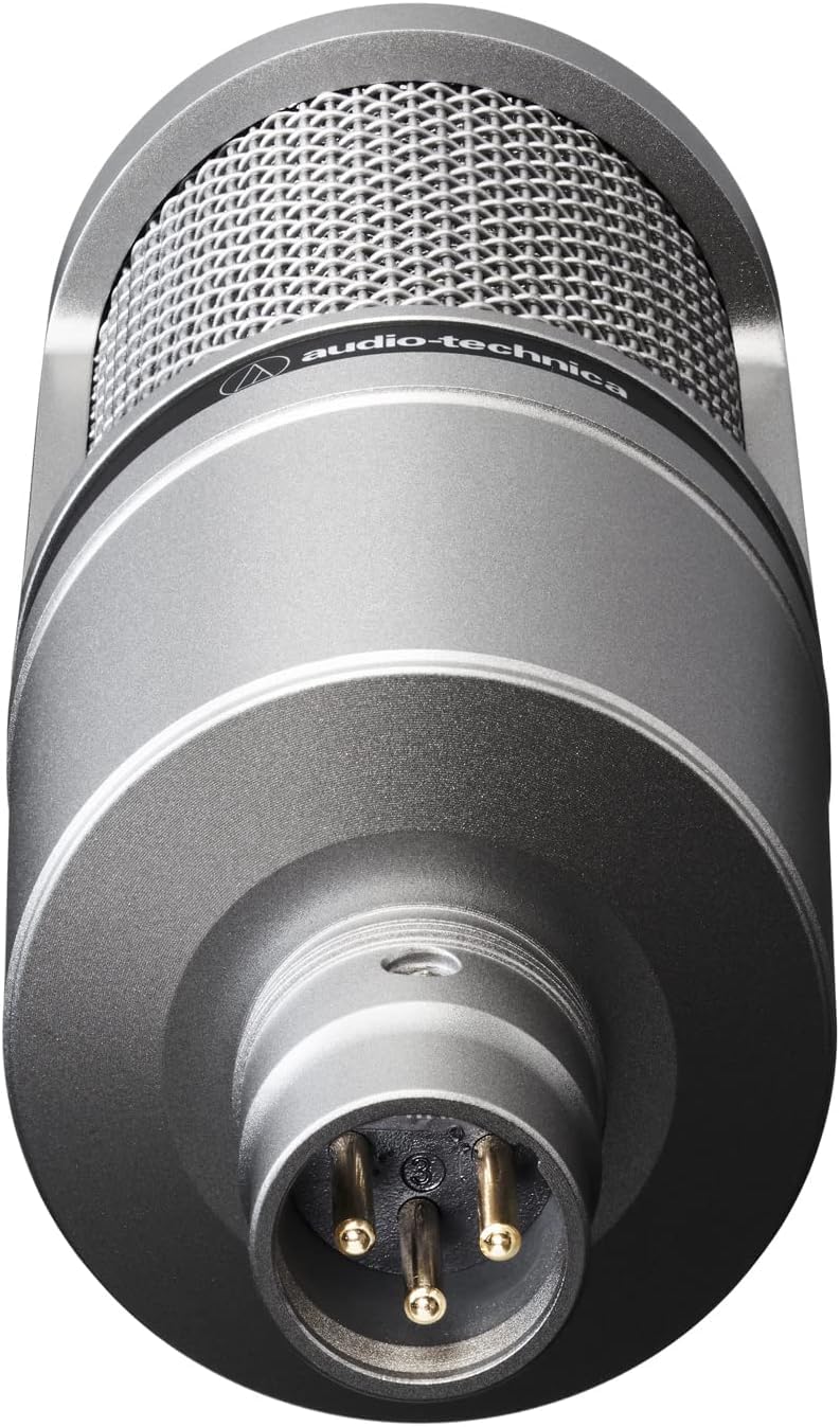 Microfonul cu condensator Audio-Technica AT2020 cu caracteristică cardioidă (conector XLR) este ideal pentru voiceover, podcasting, cântat sau înregistrări live instrumentale. Modelul AT2020GM are un finisaj metalic elegant.